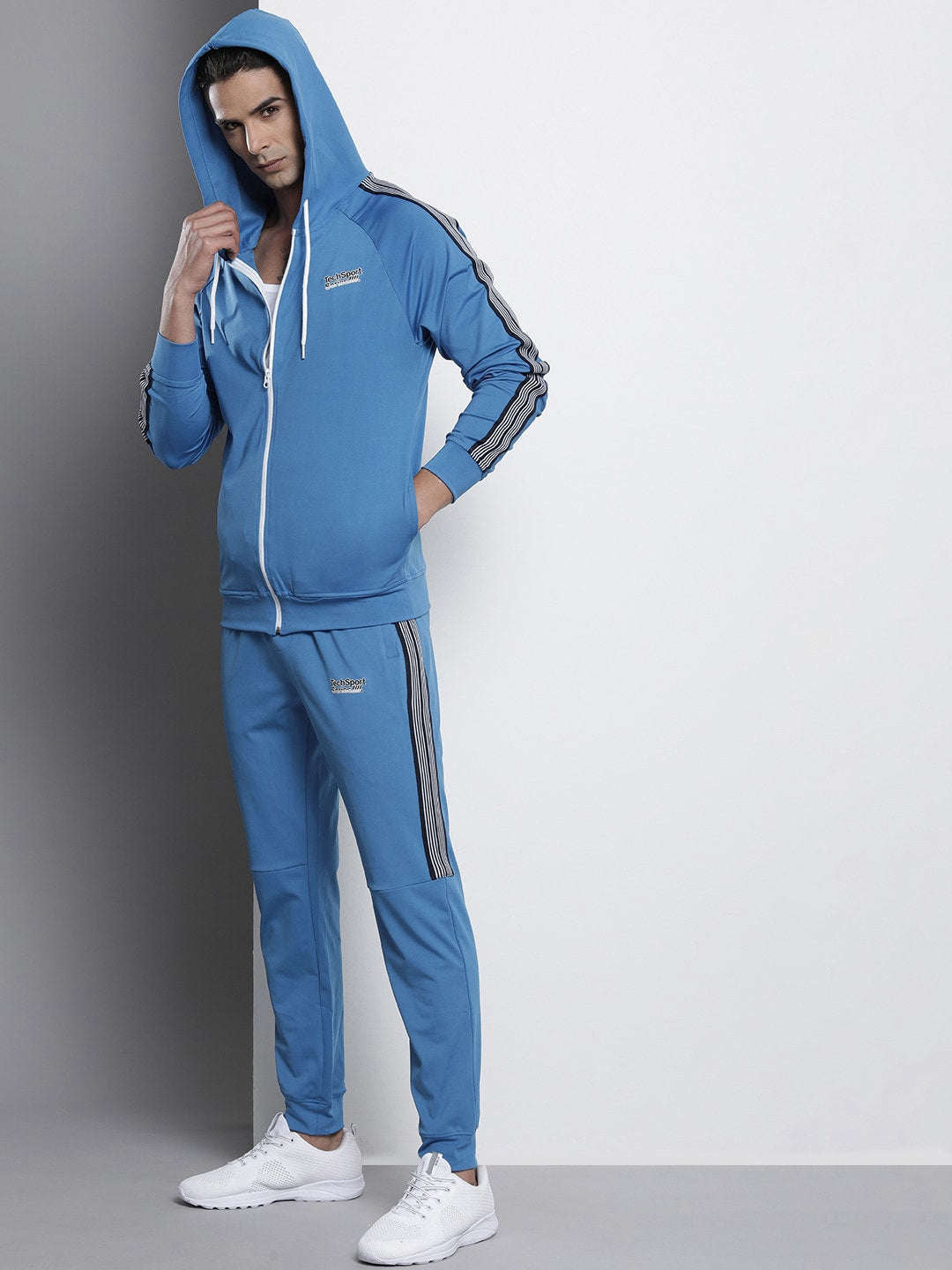 Shop Men Knit Tracksuit Online.