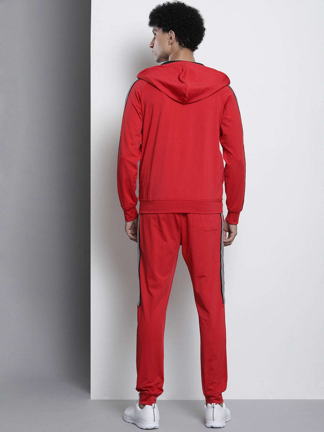 Shop Men Knit Tracksuit Online.