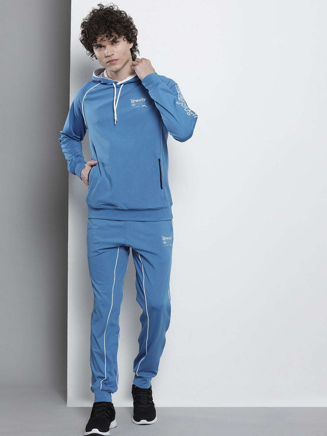 Shop Men Knit Tracksuit Online.