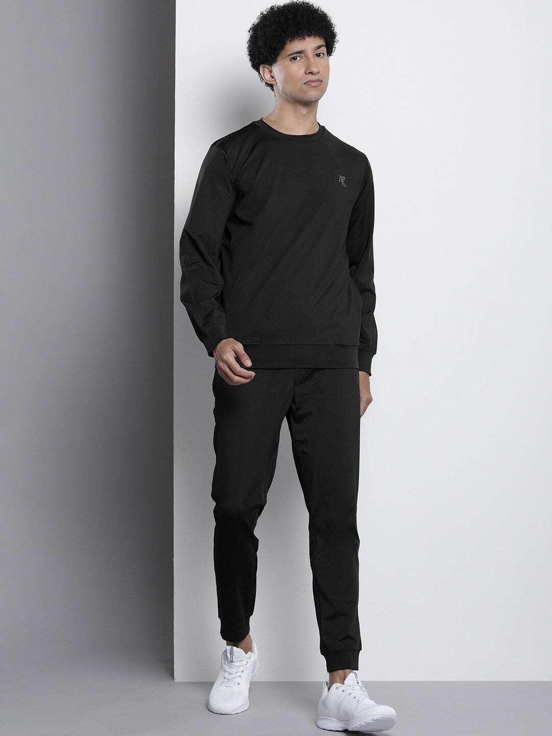 Shop Men Knit Tracksuit Online.