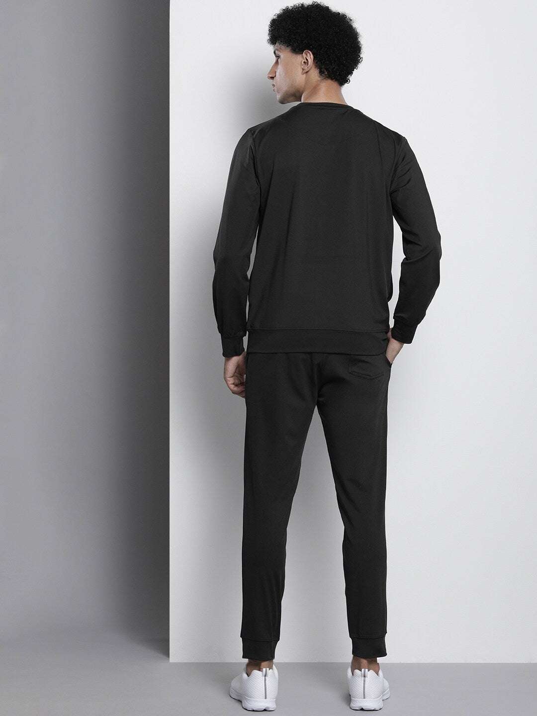 Shop Men Knit Tracksuit Online.