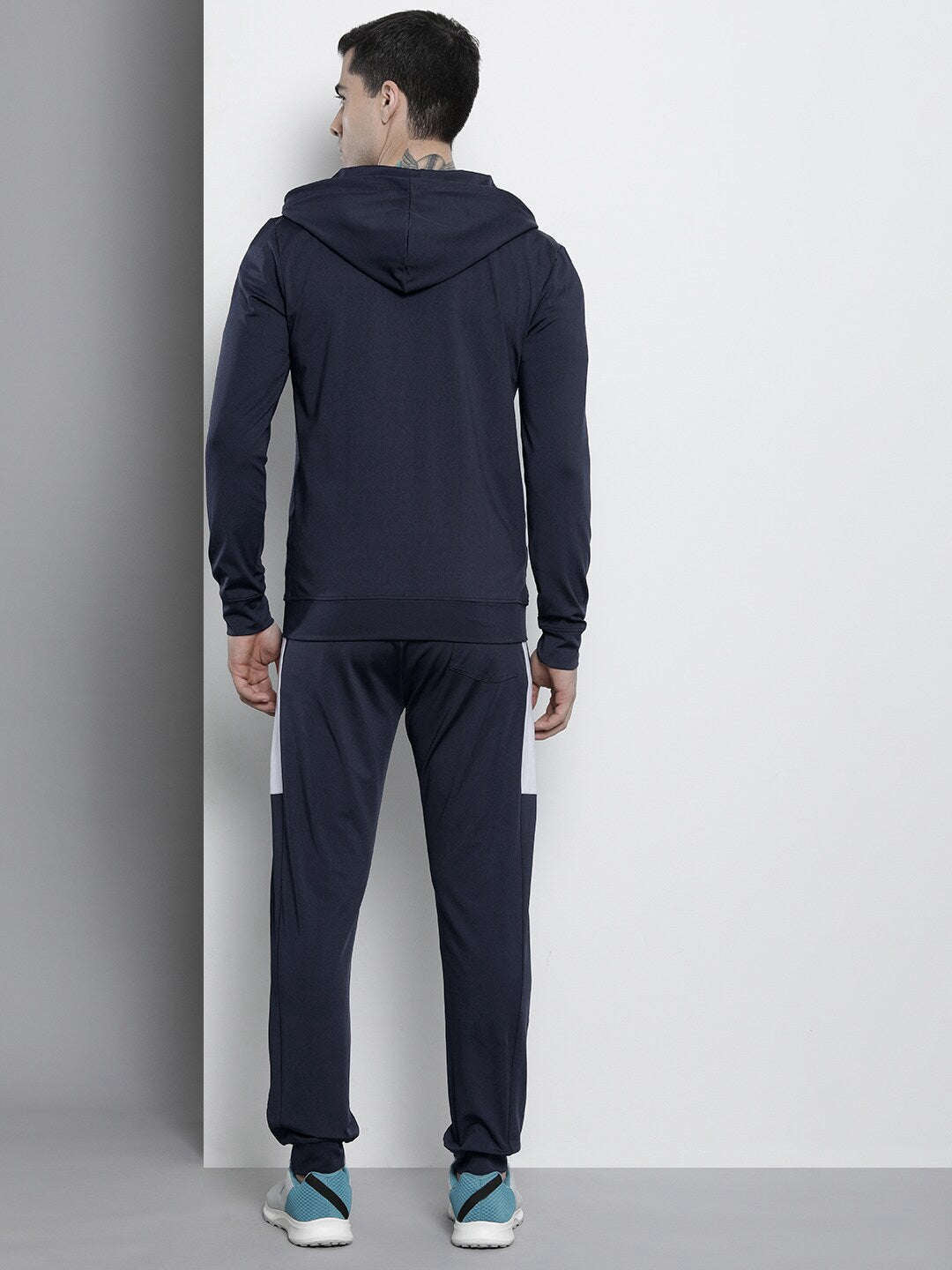 Shop Men Knit Tracksuit Online.