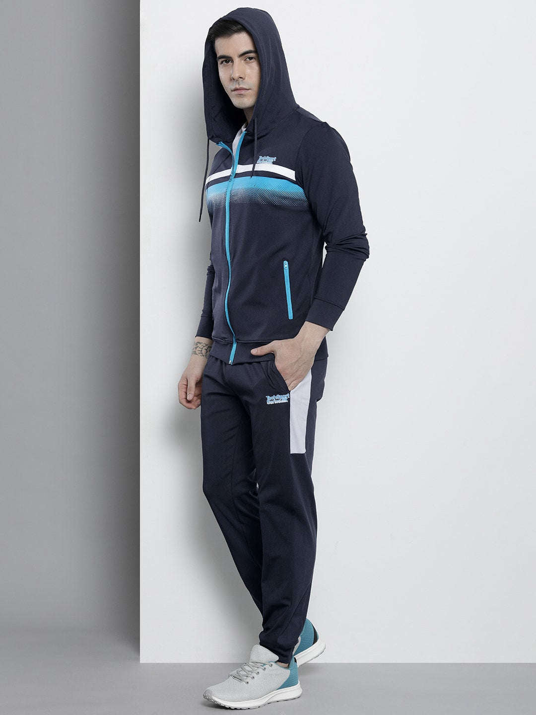 Shop Men Knit Tracksuit Online.