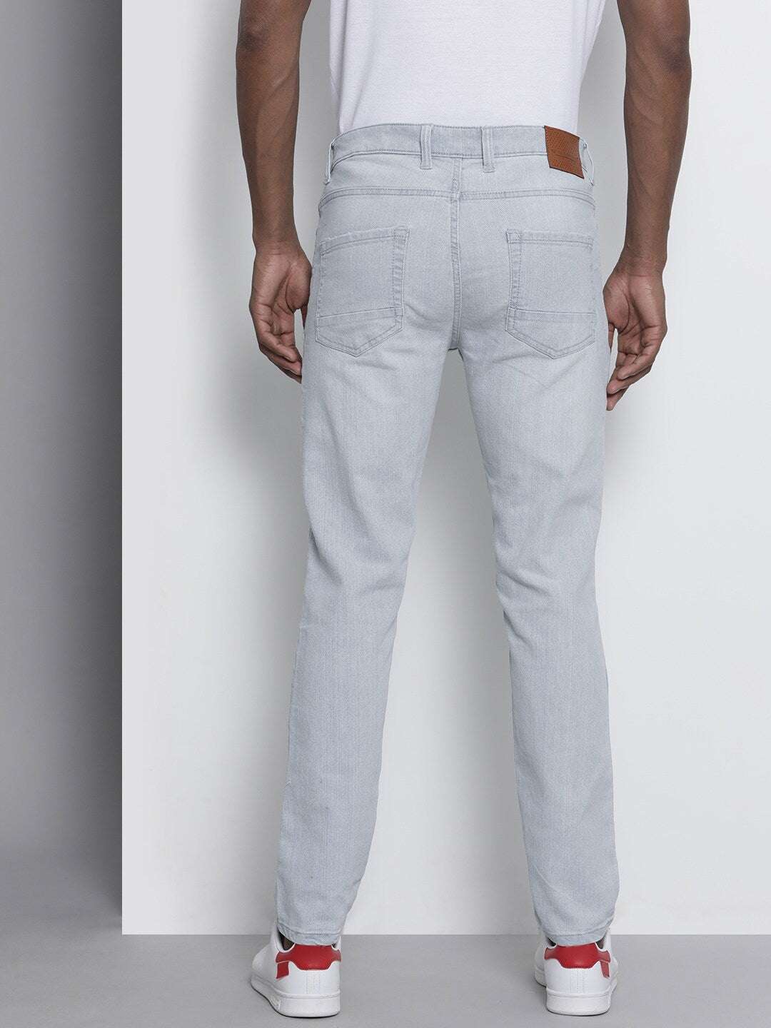 Shop Men Regular Jeans Online.