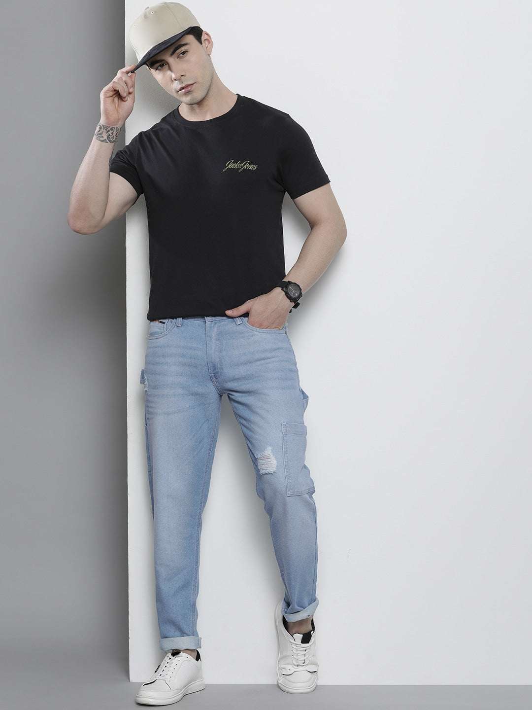 Shop Men Distress Carpenter Jeans Online.