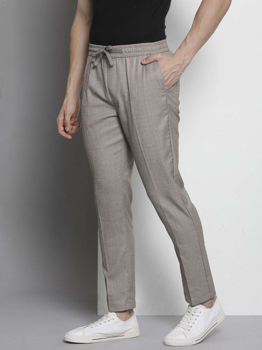 Shop Men Pleated Jogger Trouser Online.