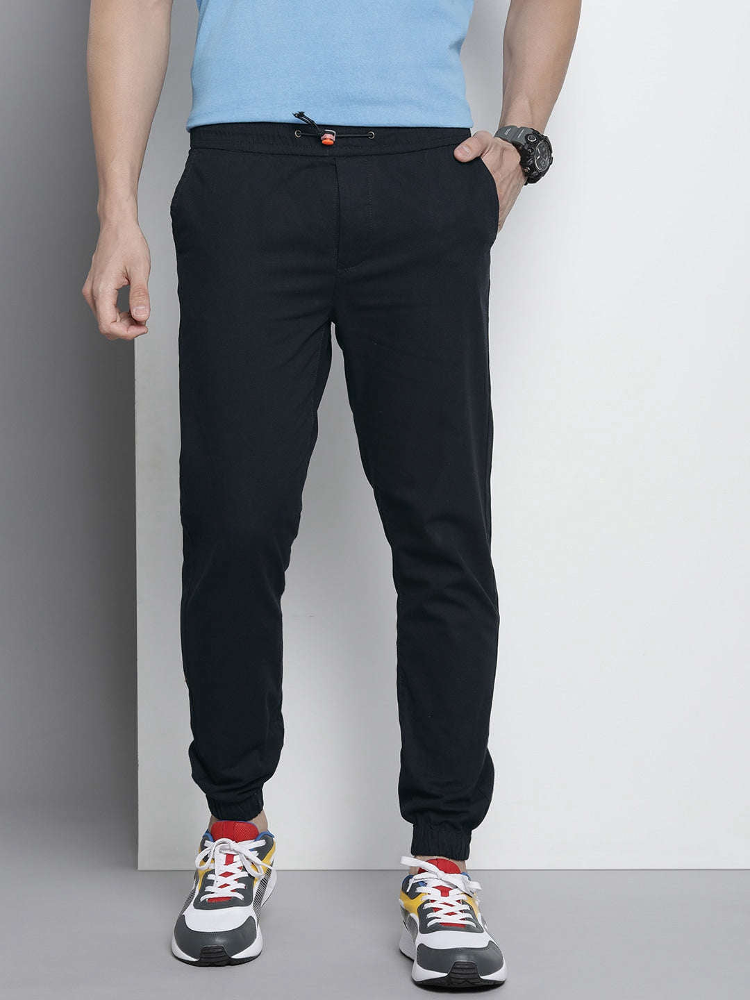 Shop Men Jogger Pant Online.