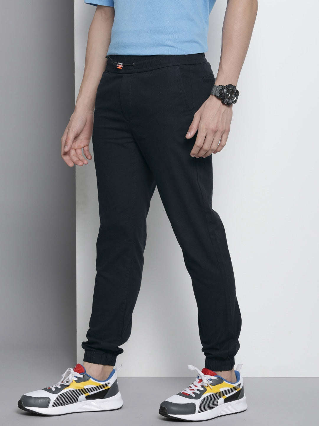 Shop Men Jogger Pant Online.