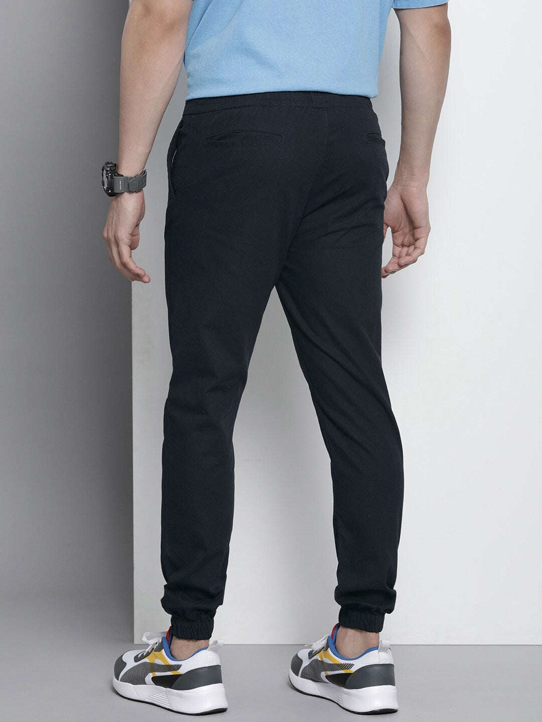 Shop Men Jogger Pant Online.