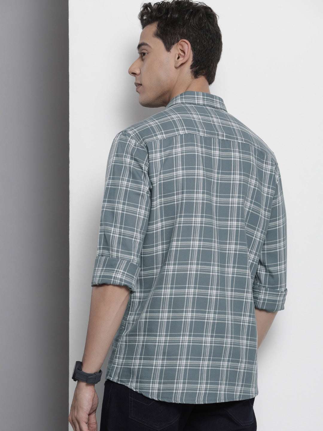 Shop Men Checked Shirt Online.