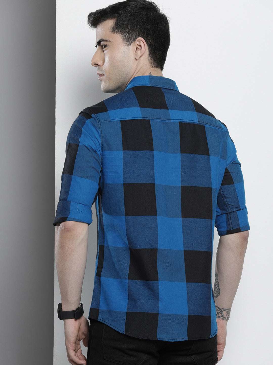 Shop Men Checked Shirt Online.