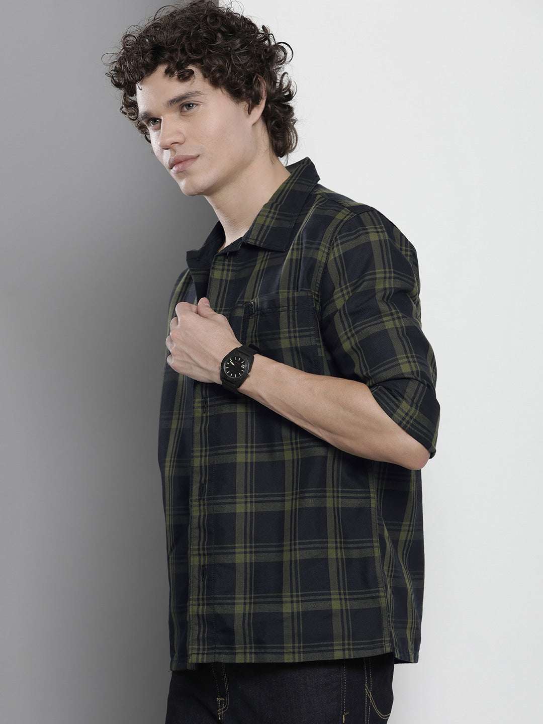 Shop Men's Checked Regular Fit Shirt Online.