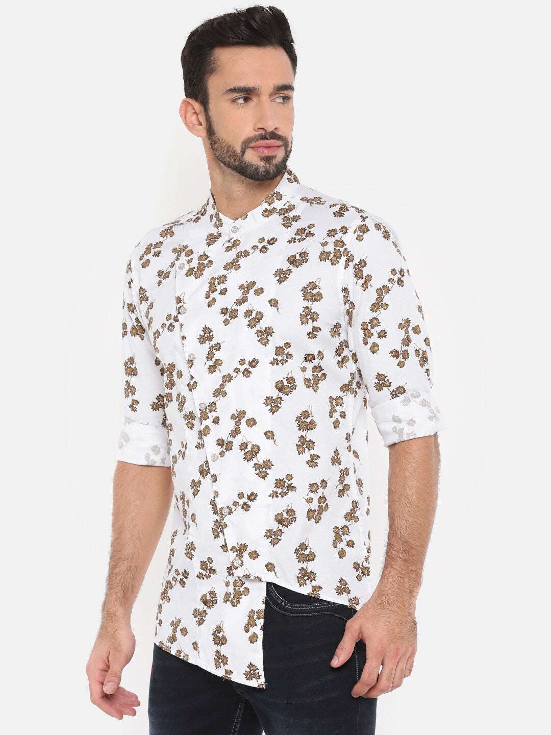 Shop The Indian Garage Co Men White Printed Straight Asymmetric Kurta Online.