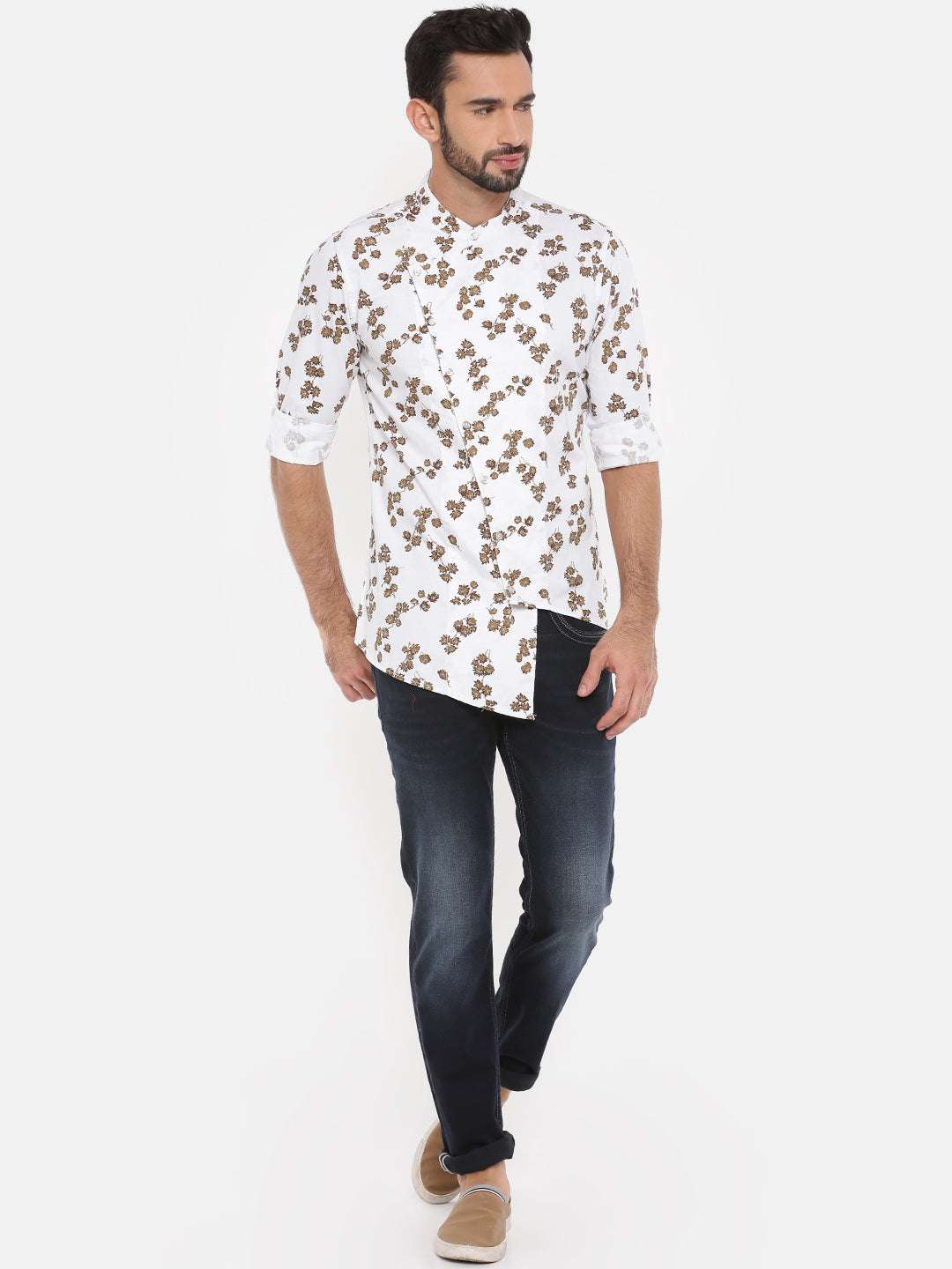 Shop The Indian Garage Co Men White Printed Straight Asymmetric Kurta Online.