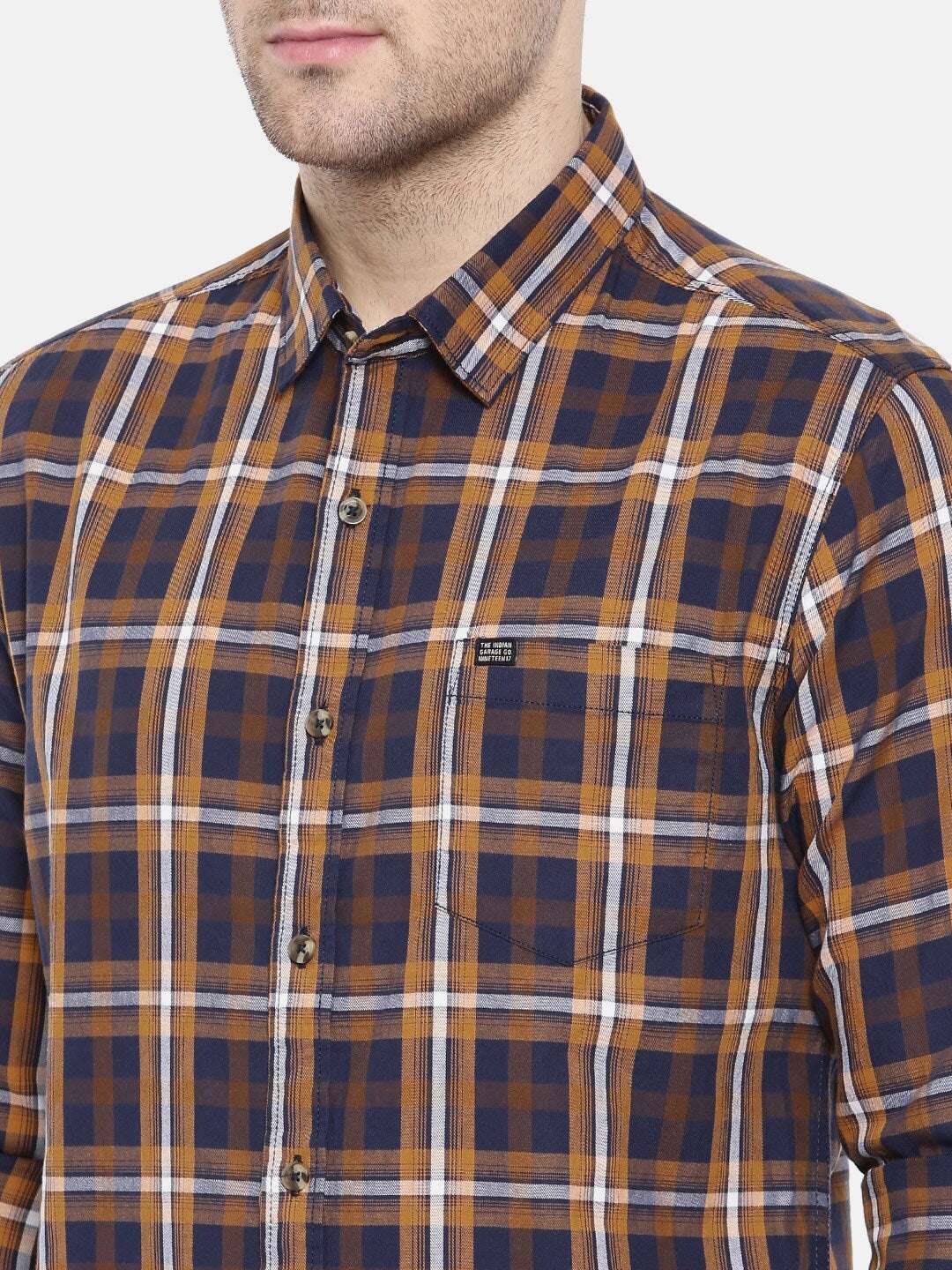 Shop Men Casual Checked Shirt Online.