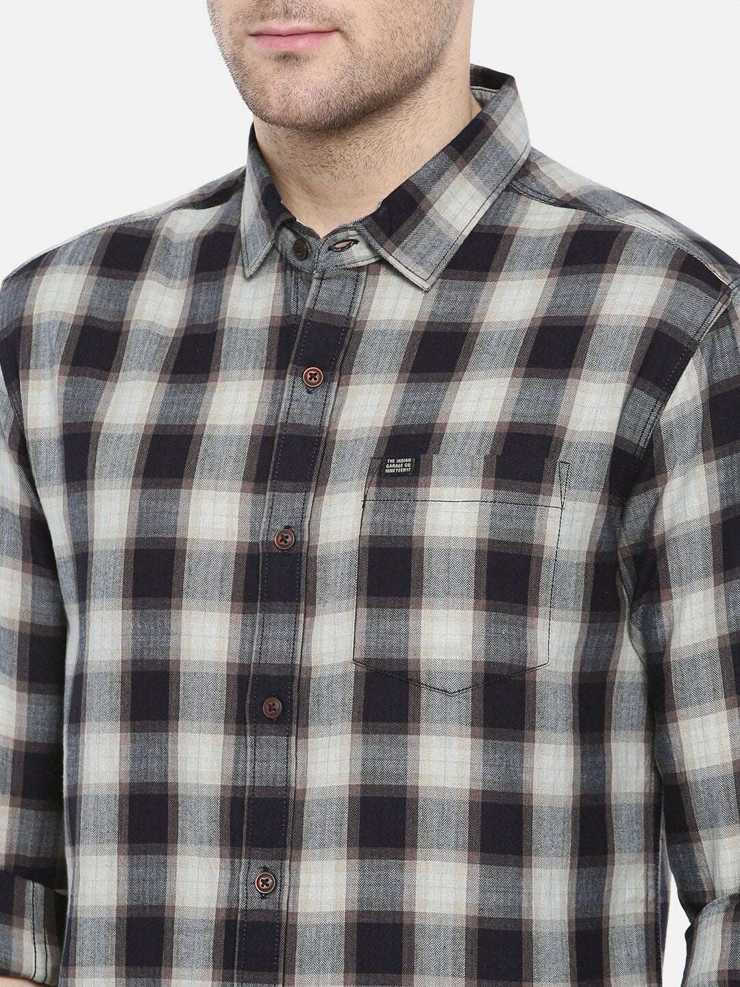 Shop Men Casual Checked Shirt Online.