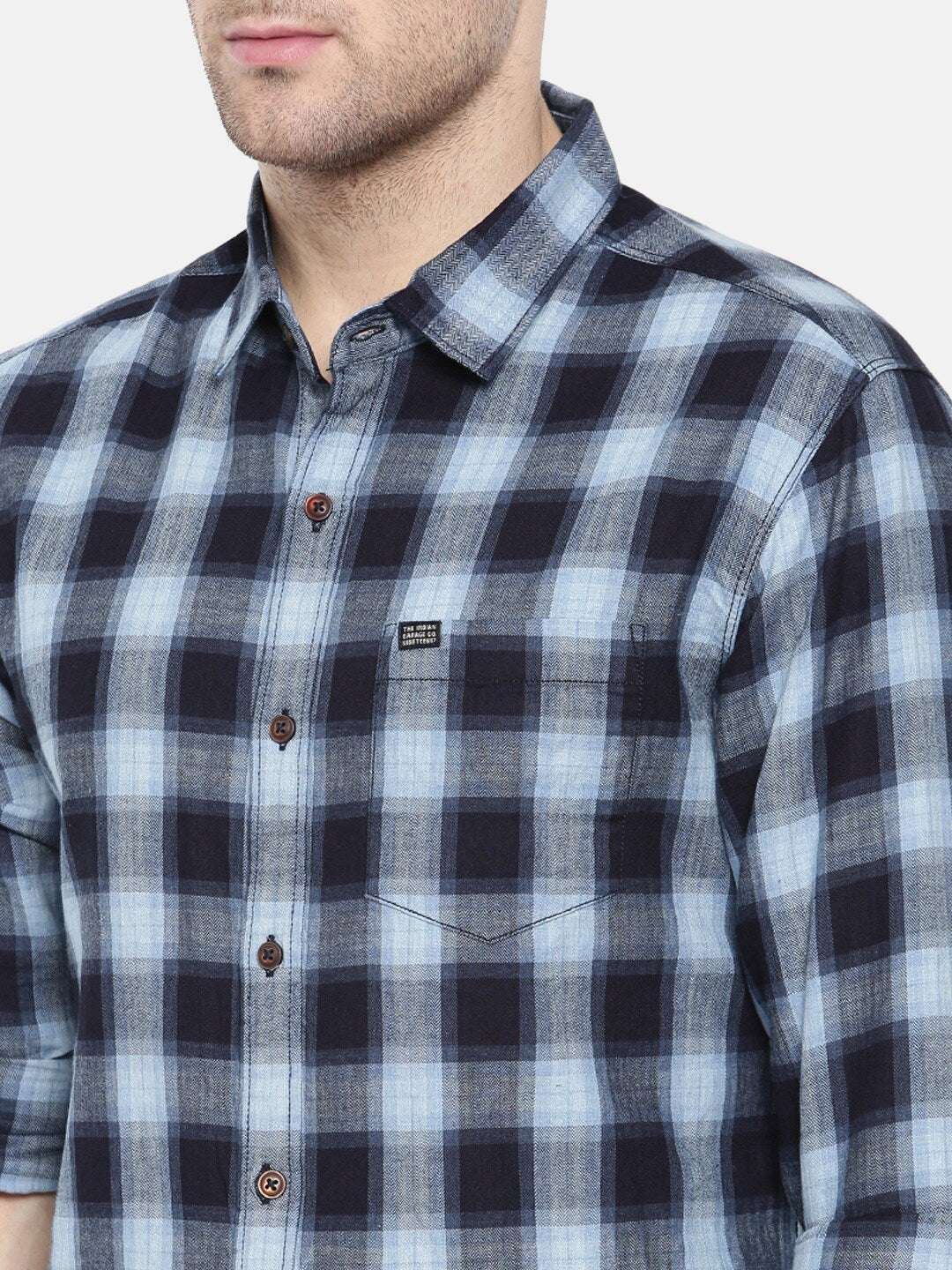 Shop Men Casual Checked Shirt Online.