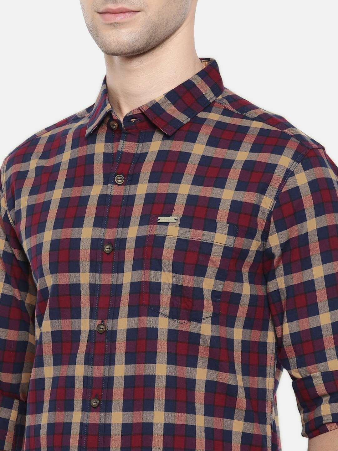 Shop Men Casual Checked Shirt Online.