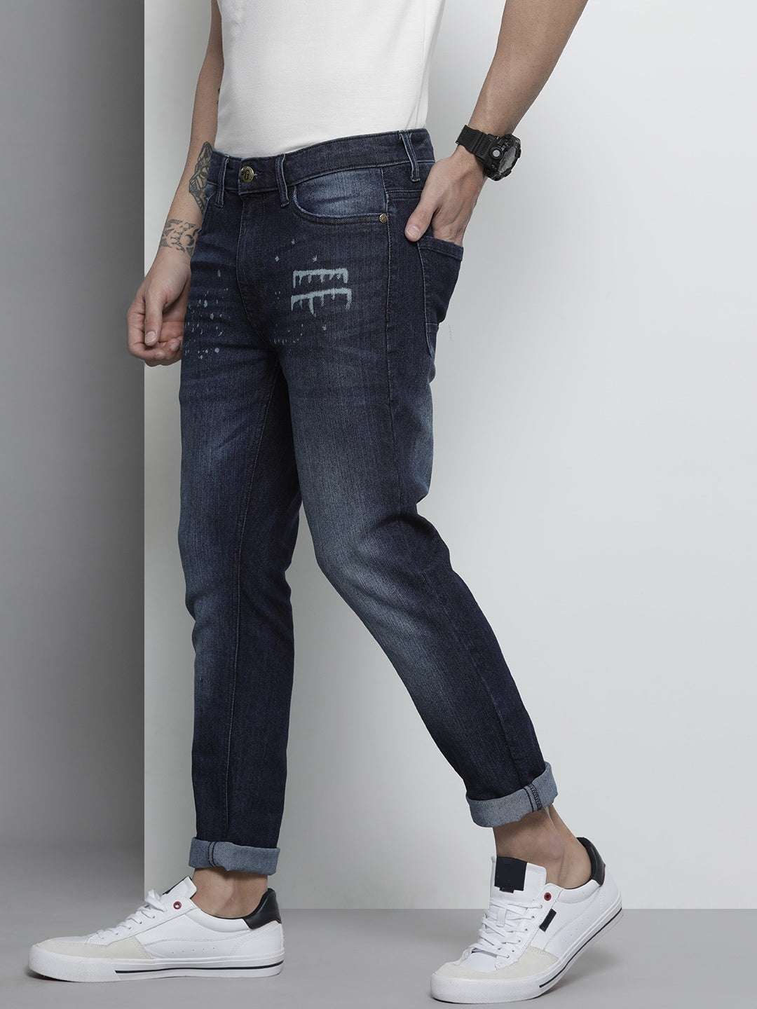 Shop Men Slim Fit Jeans Online.