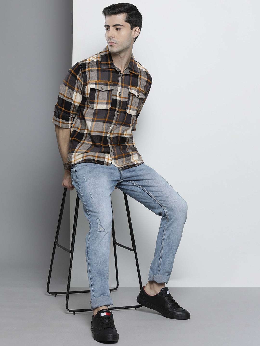 Shop Men Checked Overshirt Online.