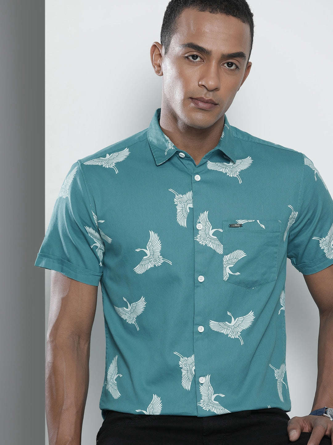 Shop Men Tropical Casual Shirt Online.