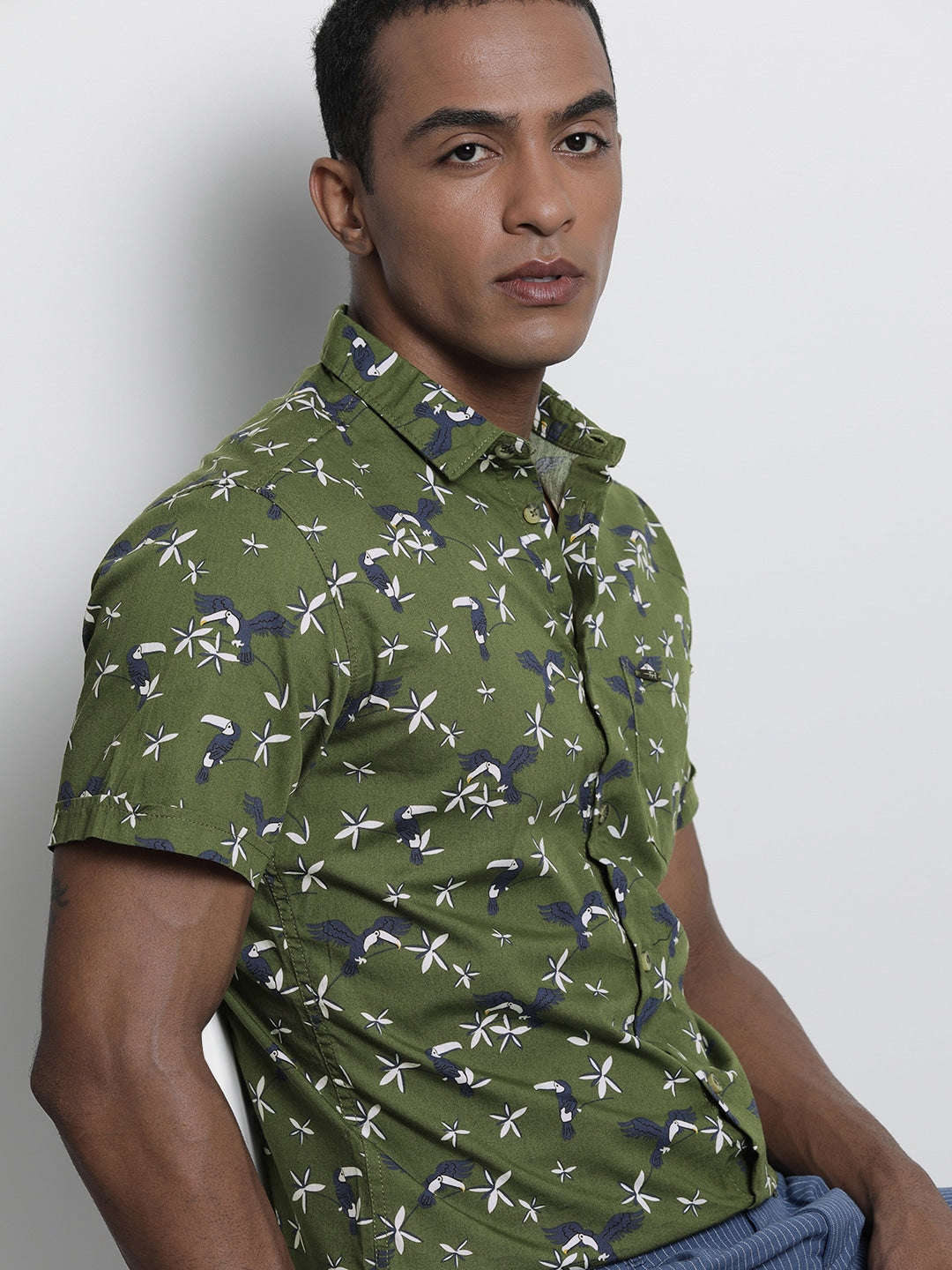 Shop Men Tropical Resortwear Shirt Online.