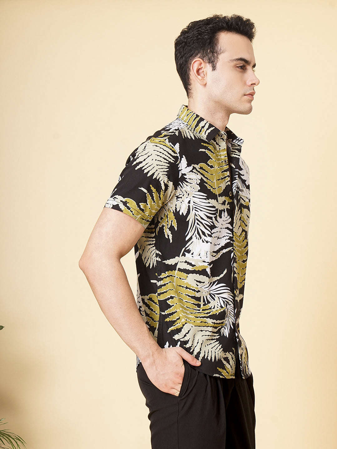 Shop Men Tropical Resortwear Shirt Online.