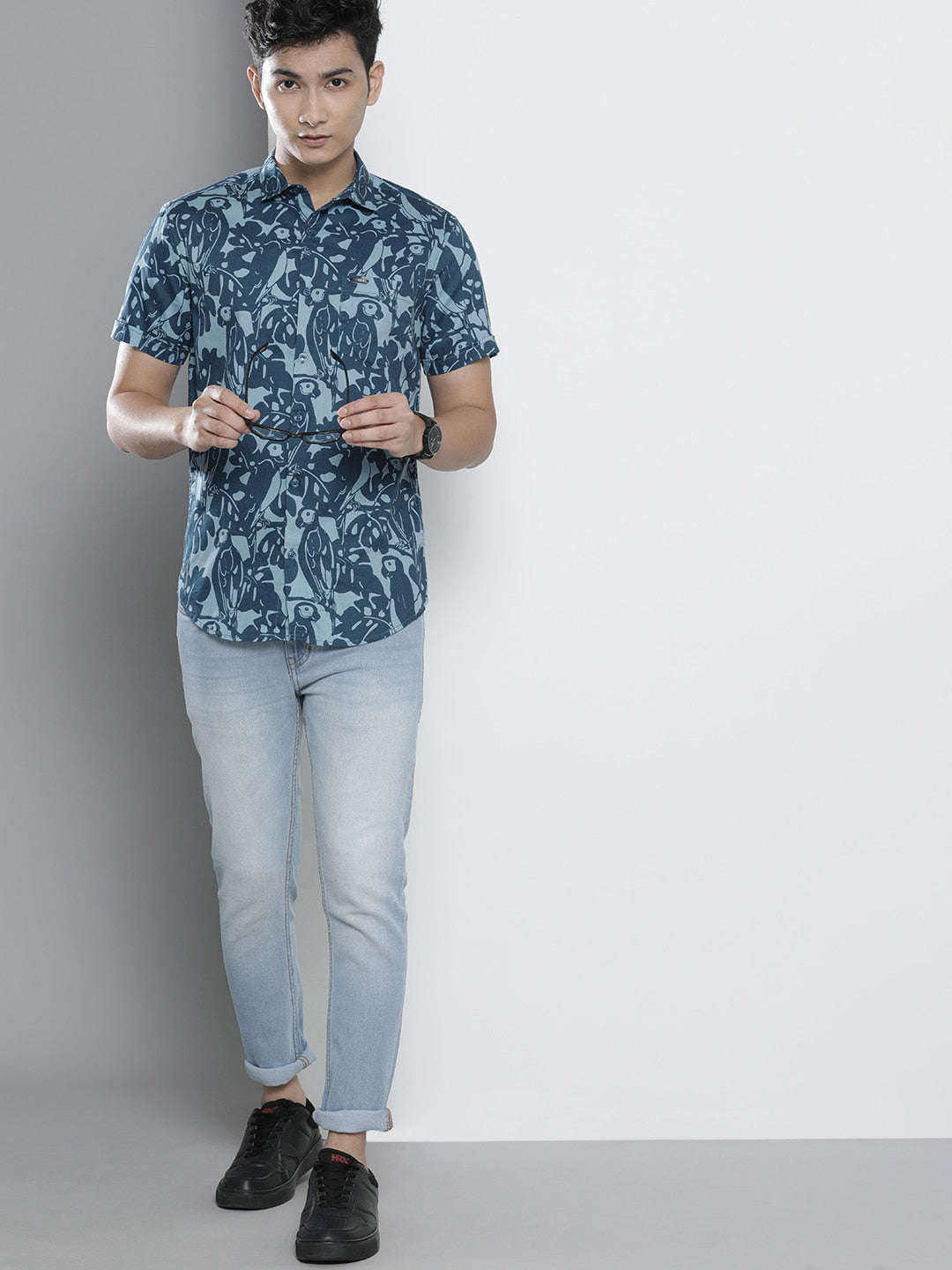 Shop Men Resort Shirt Online.