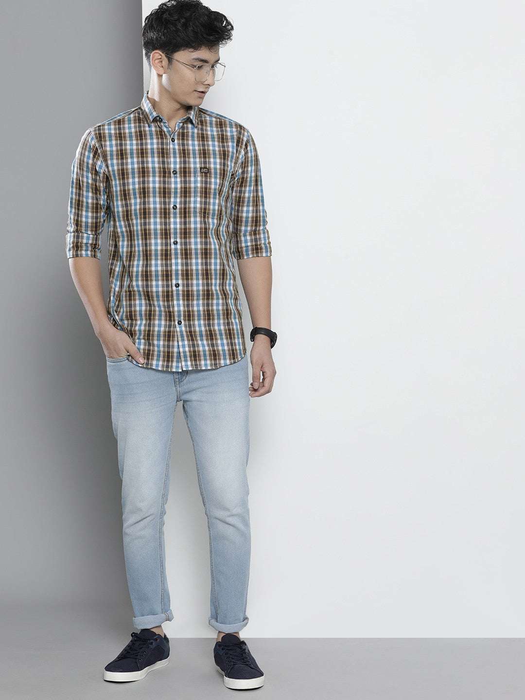 Shop Men Checked Shirt Online.