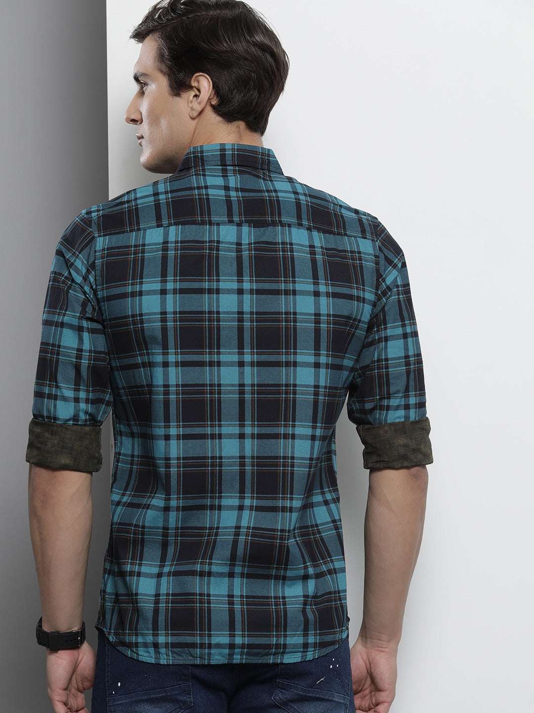 Shop Men Checked Shirt Online.