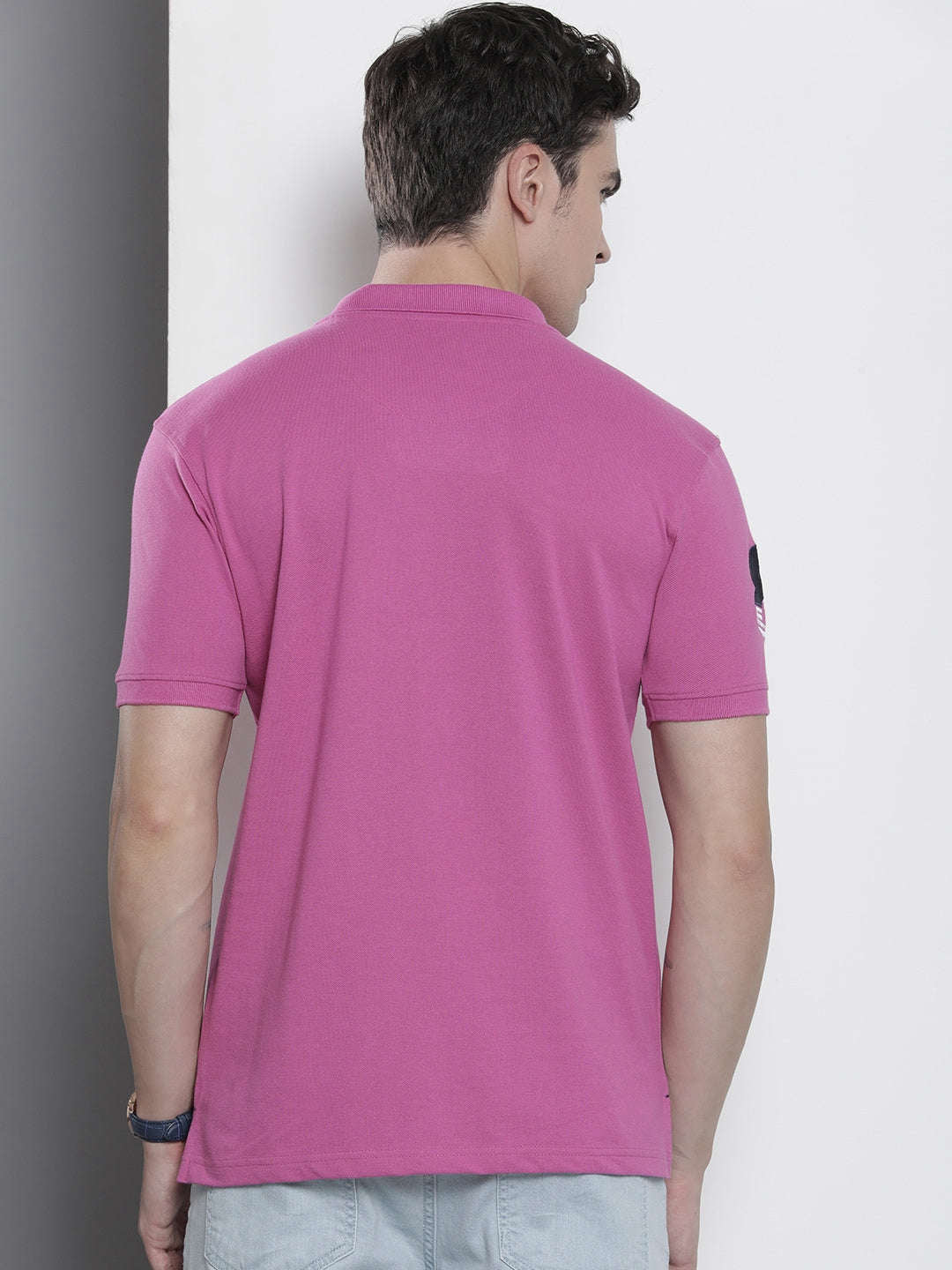 Shop Men Basic T-Shirt Online.