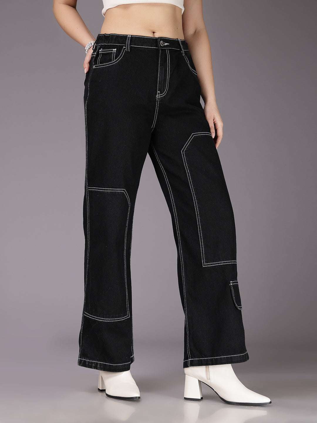 Shop Women Relaxed Fit Jeans Online.