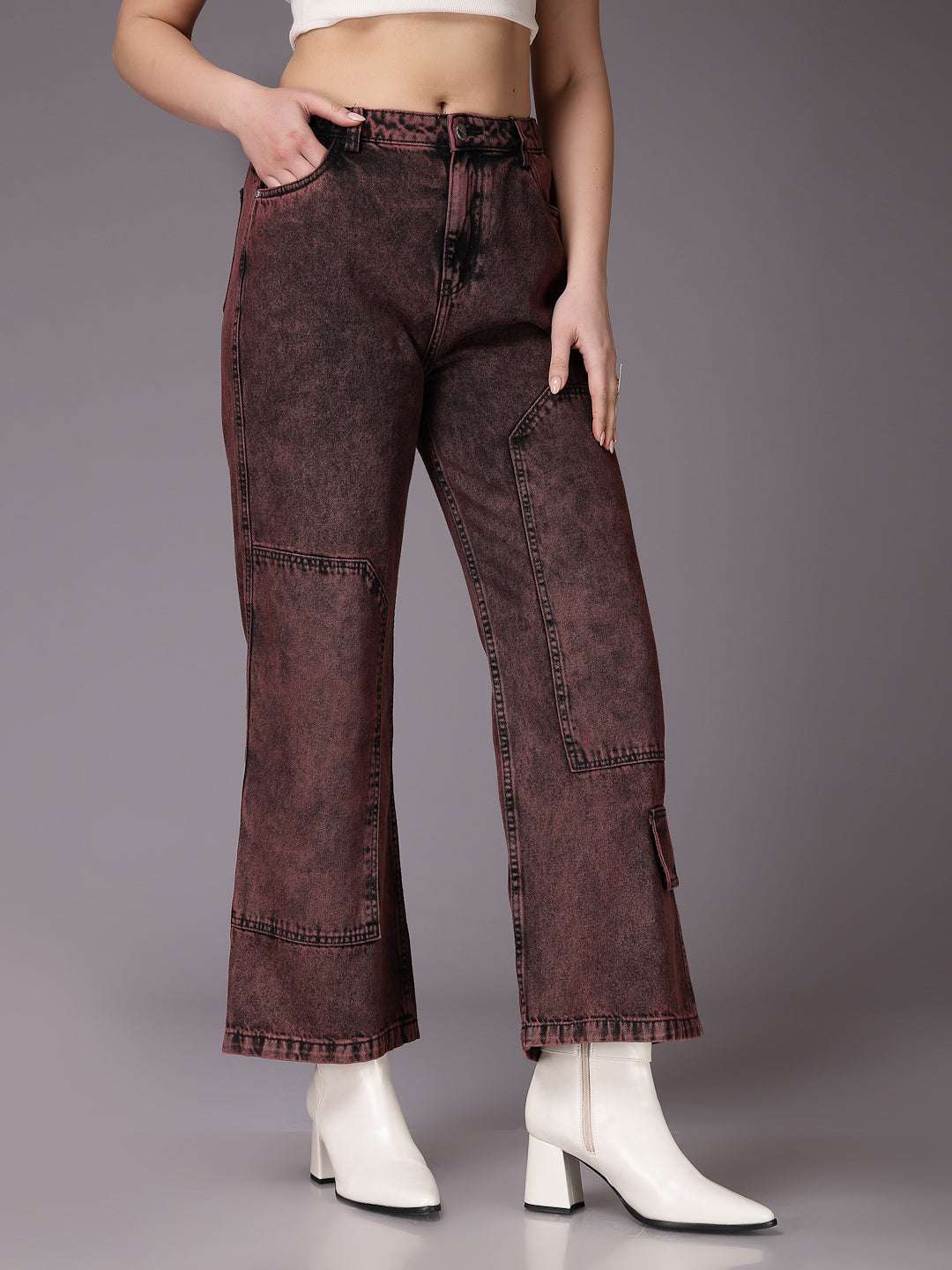 Shop Women Relaxed Fit Jeans Online.