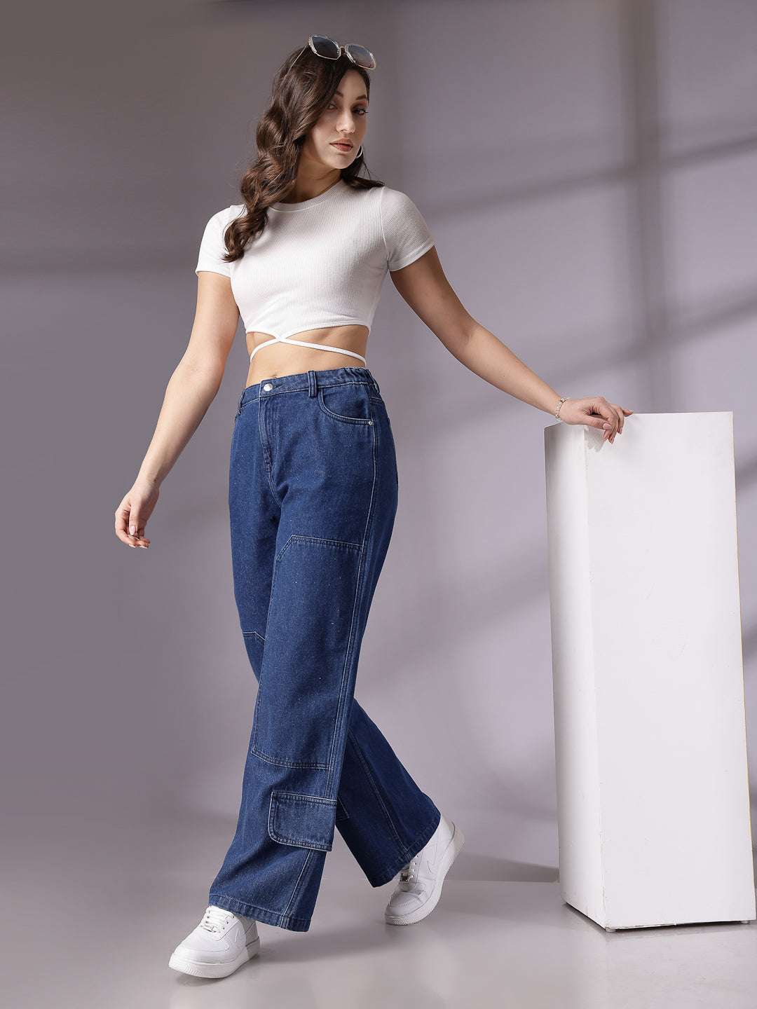 Shop Women Relaxed Fit Jeans Online.