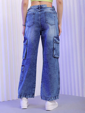 Shop Women Relaxed Fit Jeans Online.