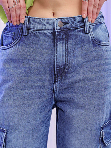 Shop Women Relaxed Fit Jeans Online.