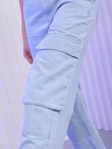 Shop Women Relaxed Fit Jeans Online.