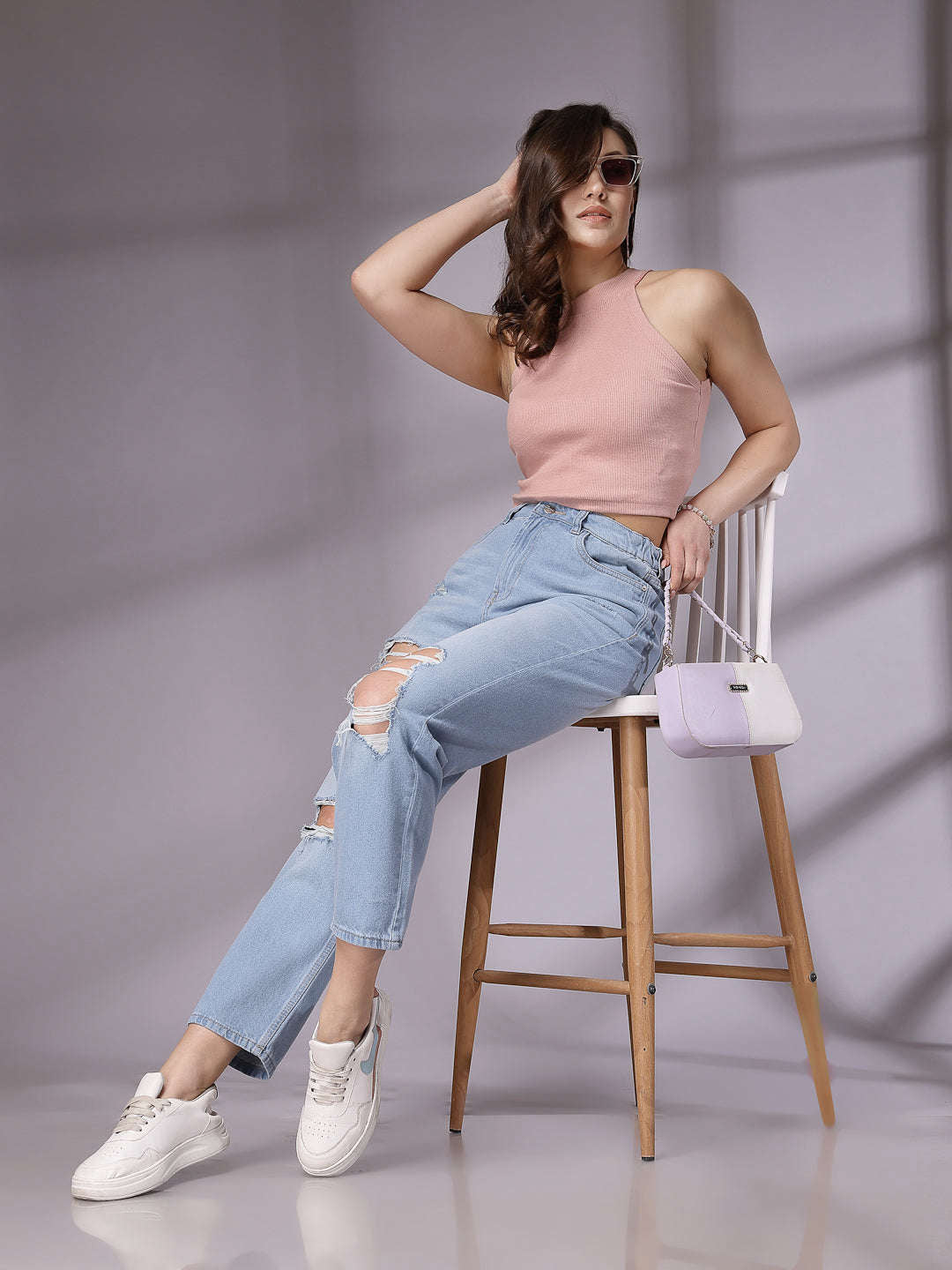 Shop Women Straight Fit Jeans Online.