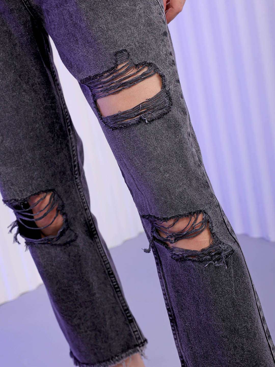 Shop Women Straight Fit Jeans Online.