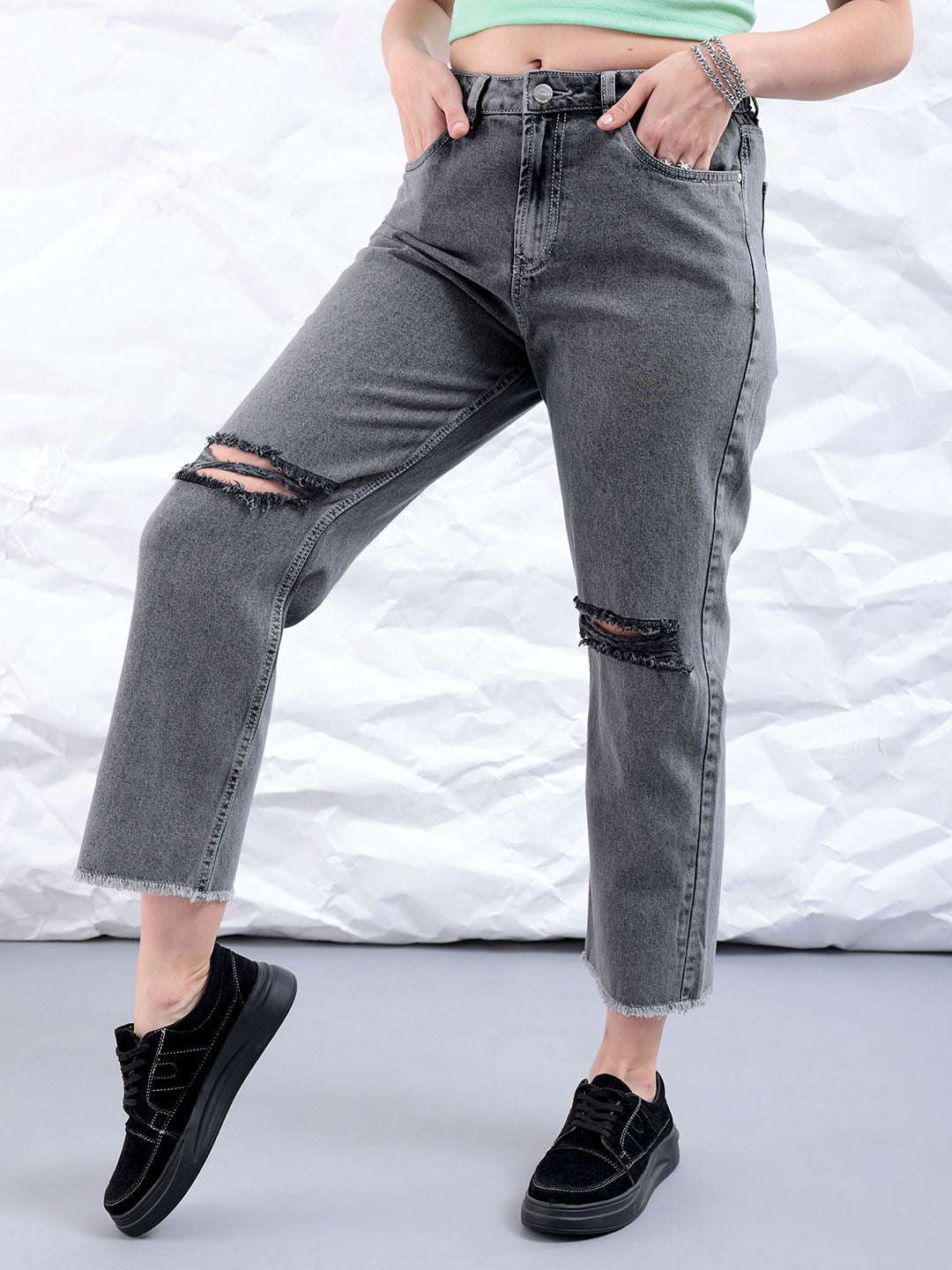 Shop Women Straight Fit Jeans Online.