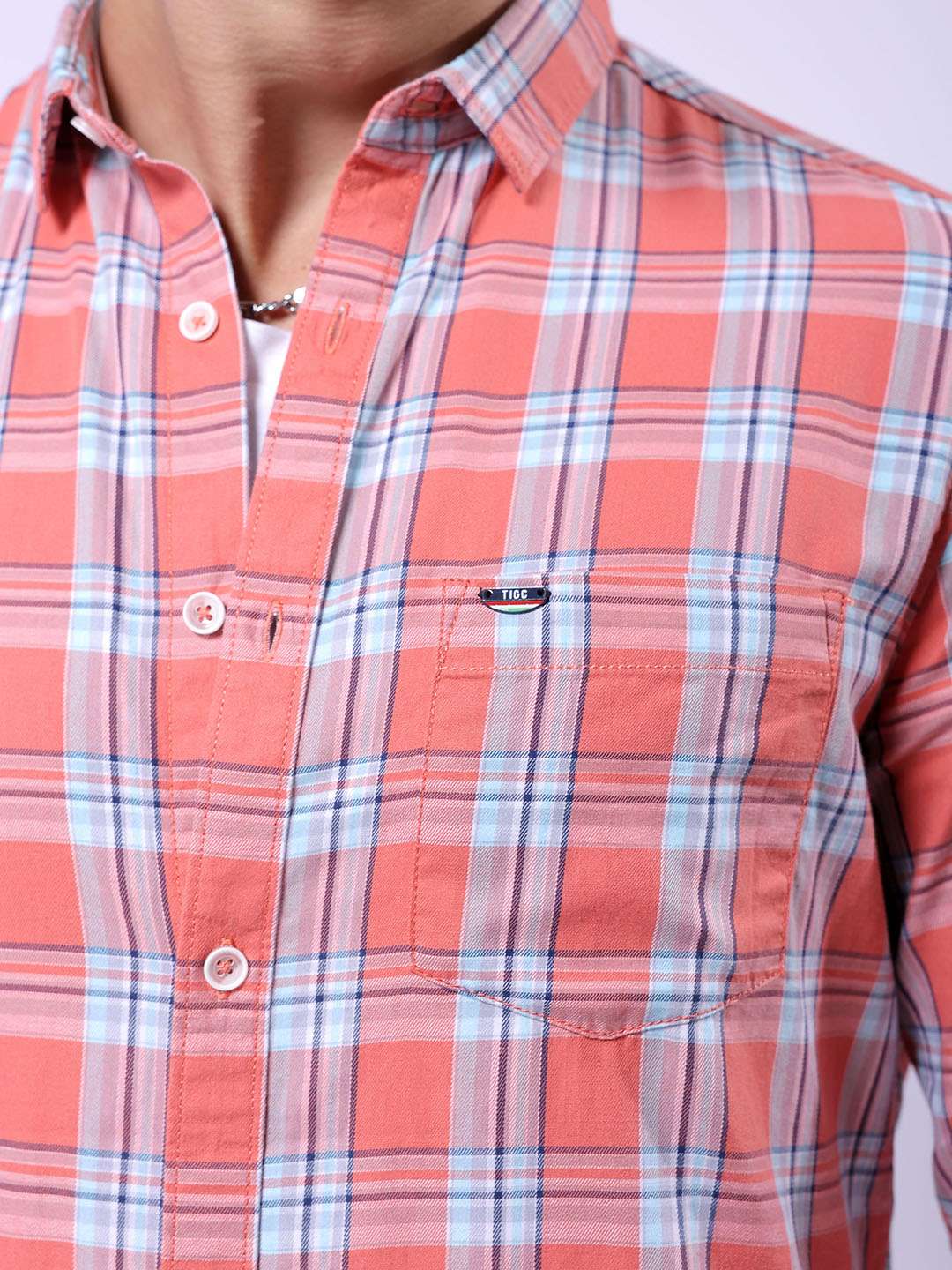 Shop Men Checked Shirt Online.