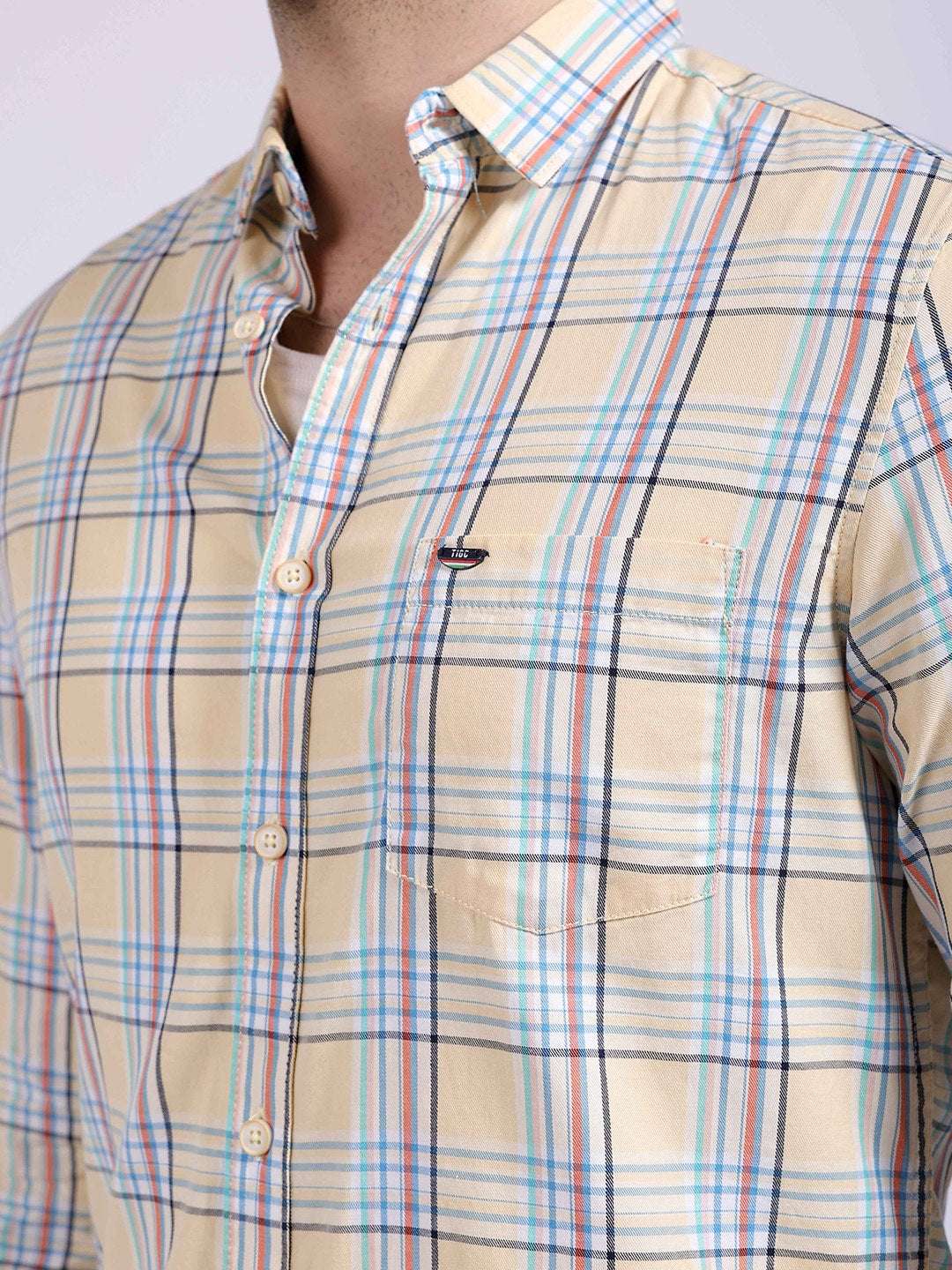 Shop Men Checked Shirt Online.