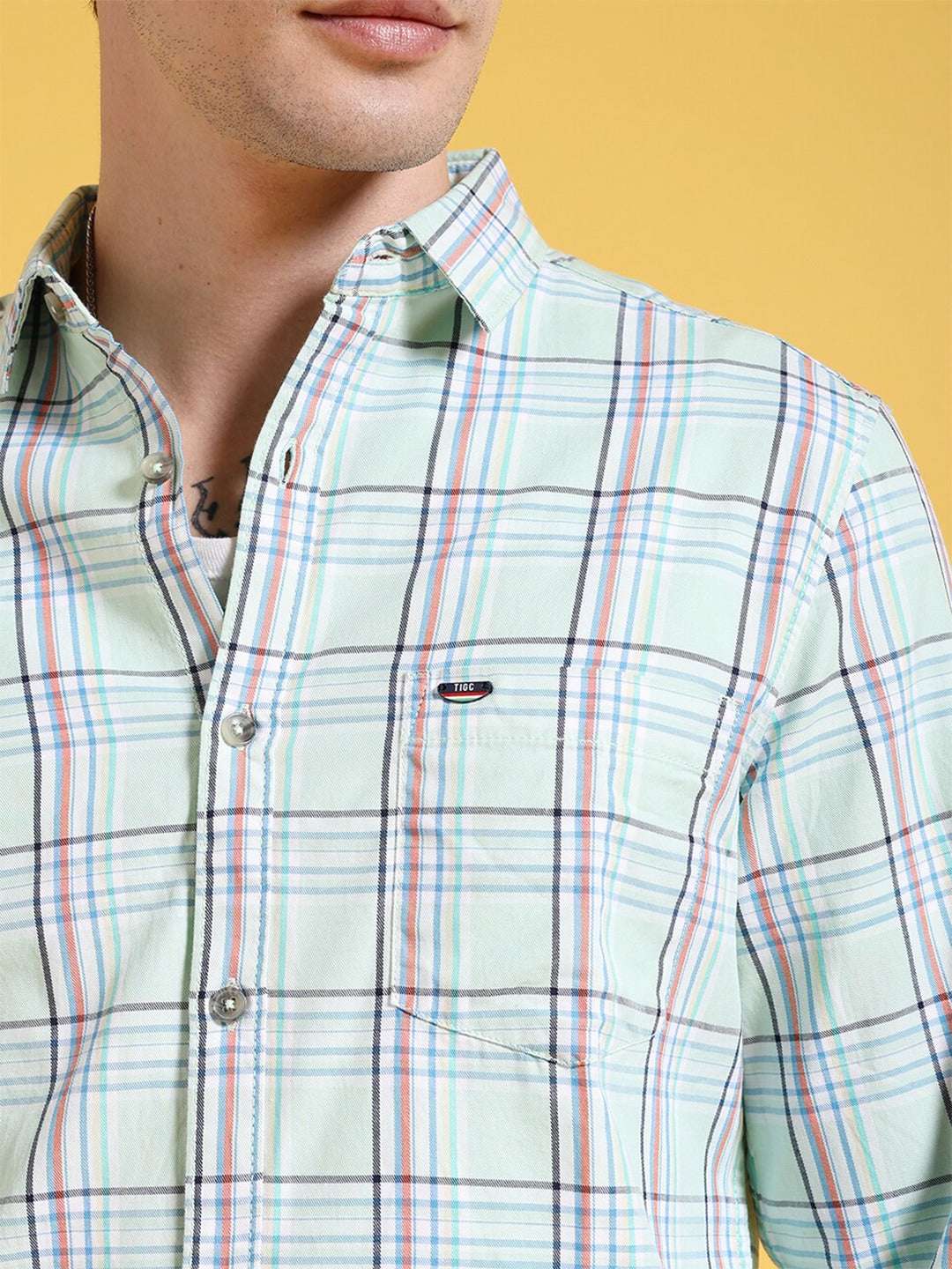 Shop Men Checked Shirt Online.