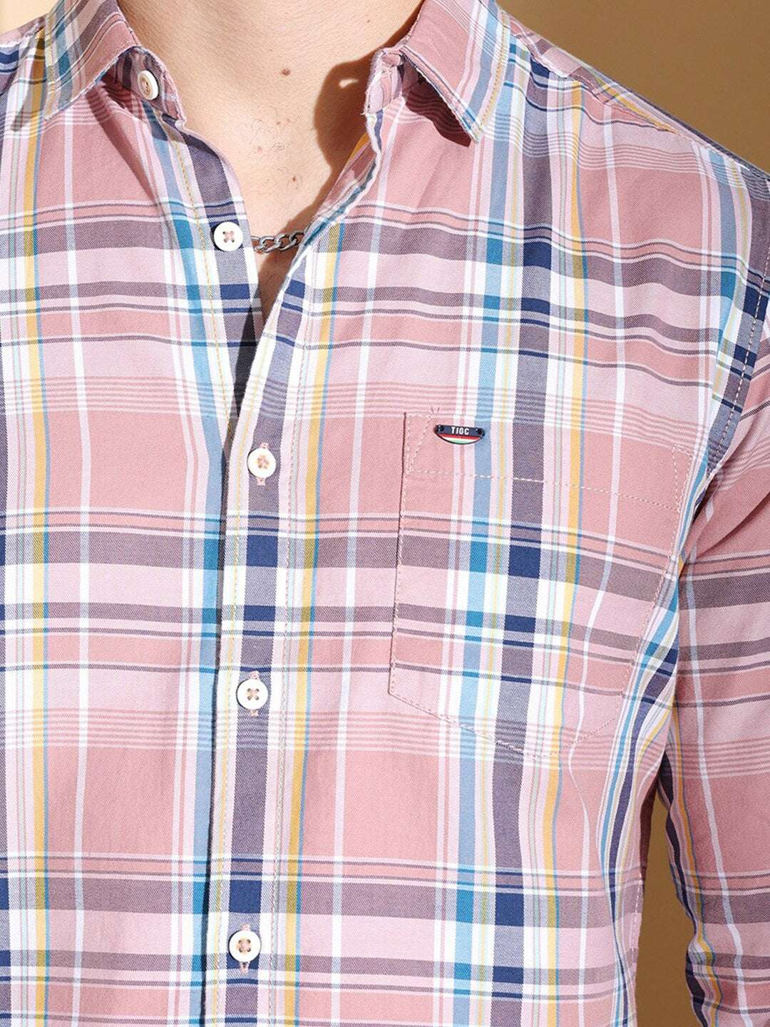 Shop Men Checked Shirt Online.