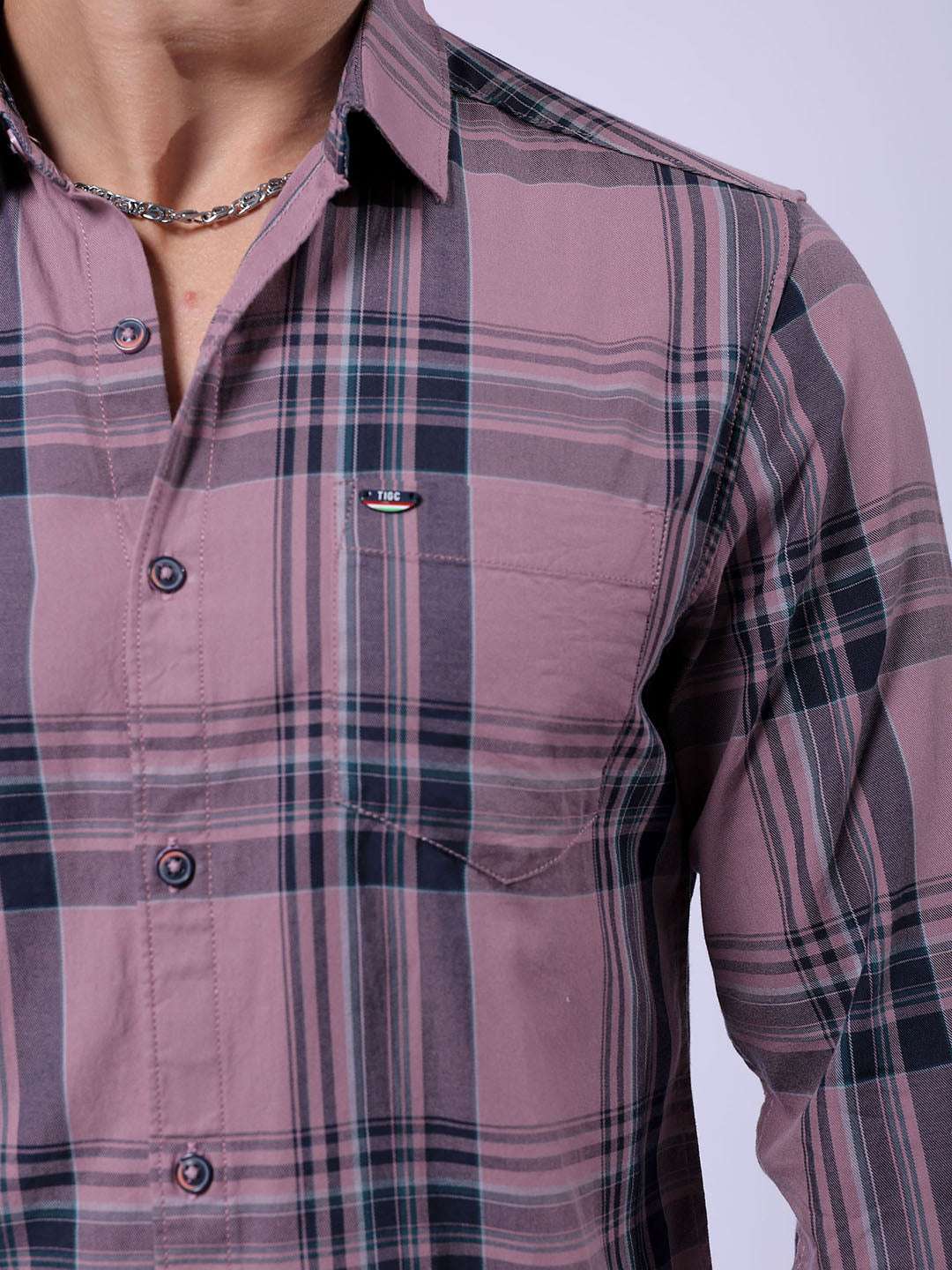 Shop Men Checked Shirt Online.