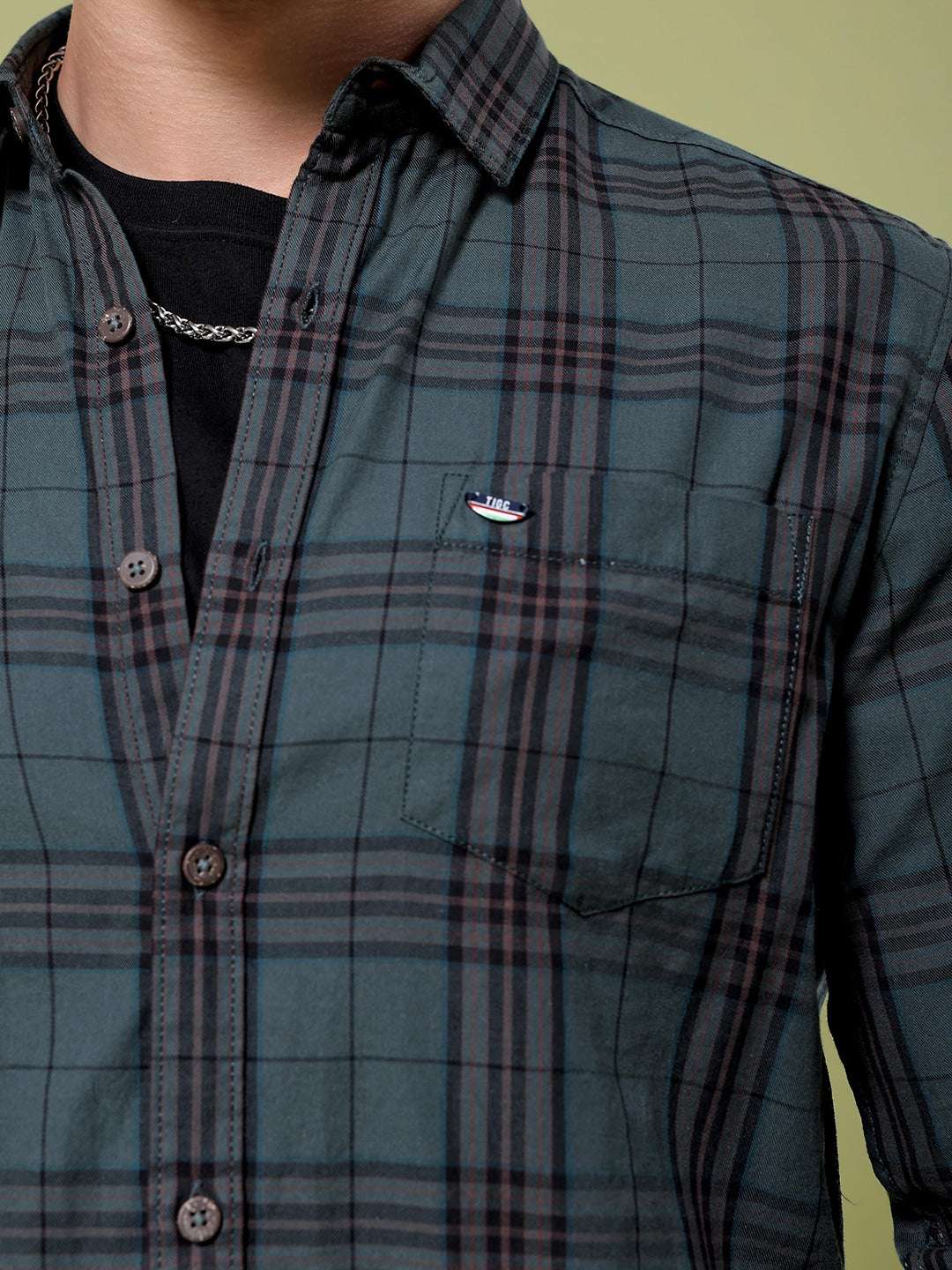 Shop Men Checked Shirt Online.