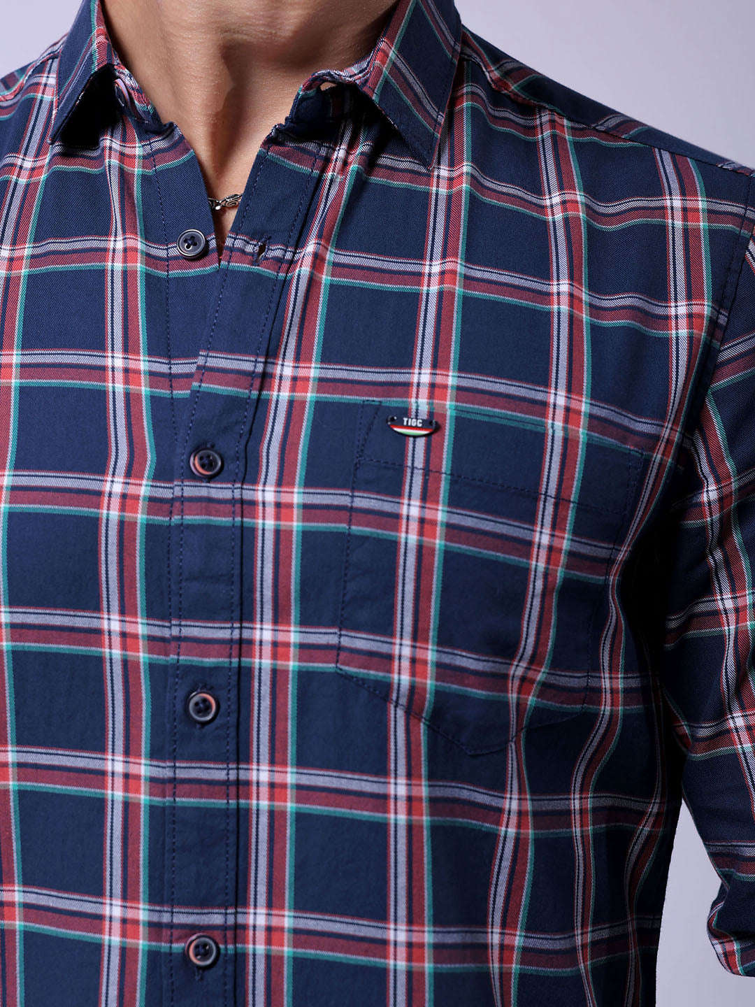 Shop Men Checked Shirt Online.