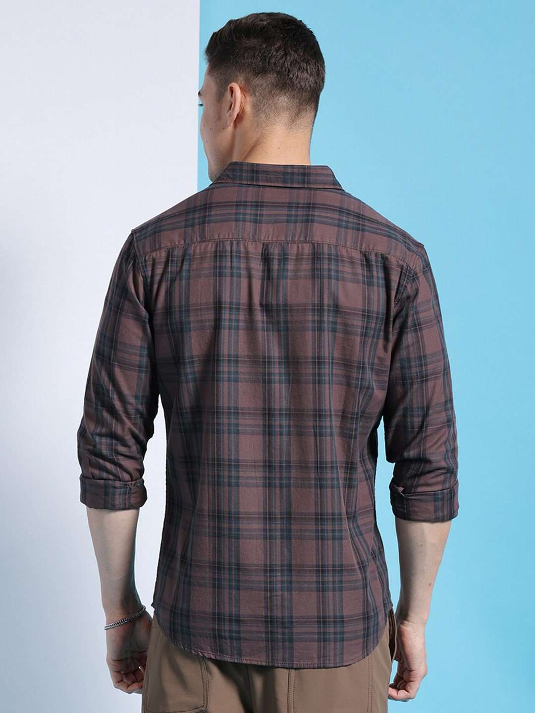 Shop Men Checked Shirt Online.