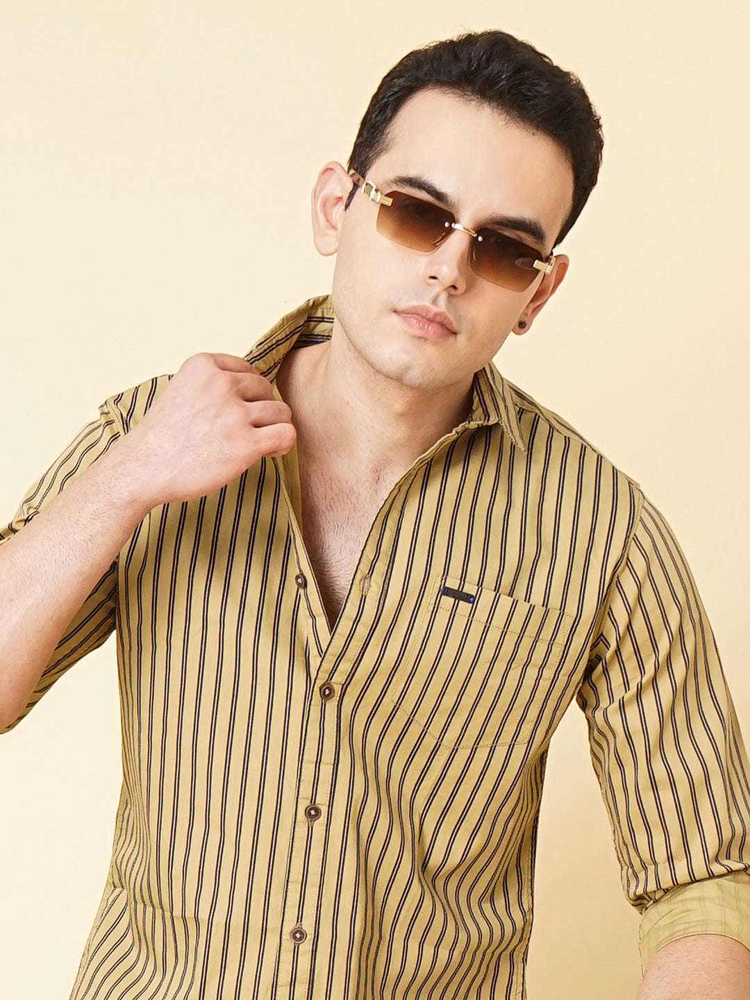 Shop Men's Striped Slim Fit Shirt Online.