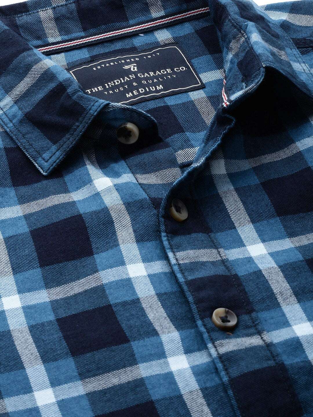 Shop Men Casual Checked Shirt Online.